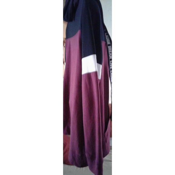 No boundries  FLEECE BURGUNDY &BLACK  HOODIE  M - Picture 3 of 6